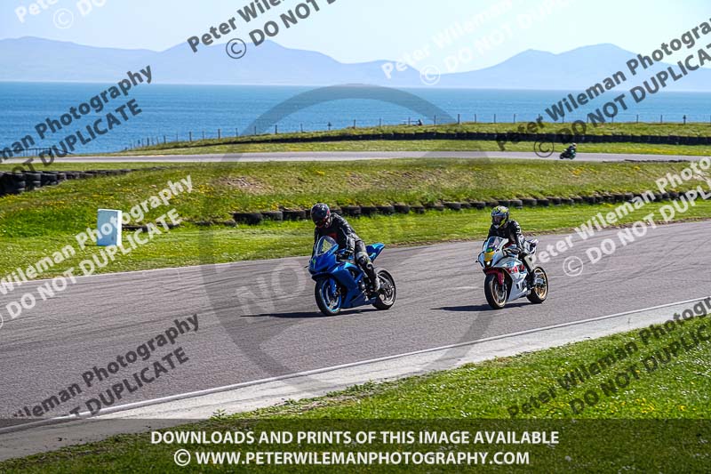 anglesey no limits trackday;anglesey photographs;anglesey trackday photographs;enduro digital images;event digital images;eventdigitalimages;no limits trackdays;peter wileman photography;racing digital images;trac mon;trackday digital images;trackday photos;ty croes